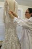 Langärmeliges Vintage hoher Kragen extravagantes Brautkleid mit Bordüre mit Applikation - 2