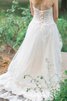 Ärmellos A-Line hoch niedrig extravagantes Brautkleid mit Blume mit Bordüre - 5