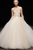 Robe de mariée naturel de mode de bal avec perle de traîne courte avec broderie - 1