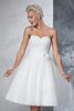 Robe de mariée simple courte de col en cœur avec sans manches avec fleurs - 1