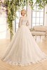 Abito da Sposa con Applique in pizzo con Mezze Maniche A Terra in Pizzo con Bottone - 3