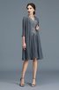 Robe mère de mariée intemporel de col en v en chiffon ligne a avec sans manches - 1