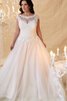 Robe de mariée vintage romantique en dentelle encolure ronde textile en tulle - 1