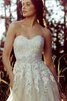 Robe de mariée naturel col en forme de cœur en dentelle appliques cordon - 3