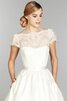 Robe de mariée plissage col en bateau ceinture en étoffe ruché avec manche courte - 4