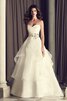 Abito da Sposa convenzionale in Organza Cerniera con Fiore a Sala con Festone - 1