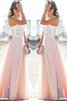 Robe de soirée en chiffon séduisant avec décoration dentelle col ras du cou ligne a - 2