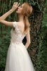 Spitze Leuchtenden Sittsames Bodenlanges Brautkleid mit Schaufel Ausschnitt - 4