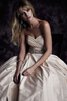 Abito da Sposa lusso con Festone Naturale Lungo a Chiesa Senza Maniche - 1