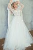 A-Line klassisches langärmeliges Tüll Brautkleid mit Knöpfen mit Schichtungen - 1