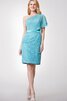 Ärmelloses drapiertes bescheidenes mini Cocktailkleid mit Bordüre mit Gürtel - 1