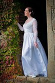A-Line Perlenbesetztes Vintage bodenlanges Brautkleid mit Rüschen mit Applike