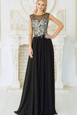 Sweep train Empire Boot-Ausschnitt bodenlanges Ballkleid mit Applike