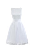 Natürliche Taile Etui Bateau Ausschnitt plissiertes romantisches Brautkleid ohne Ärmeln