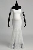 Robe de mariée delicat impressioé avec zip d'epaule ecrite de sirène