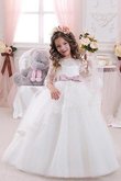 Robe de cortège enfant naturel en tulle avec fleurs de mode de bal au niveau de cou