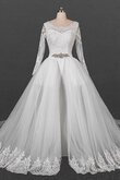 Robe de mariée grosses soldes avec manche longue a eglise en satin naturel
