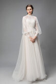 Robe de mariée magnifique longueur au ras du sol en tulle majestueux modeste