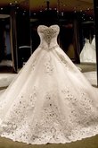 Abito da sposa in tulle lunghi a terra cinghia in rilievo con perline attraente