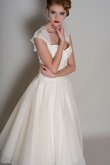 Robe de mariée intemporel col élisabéthain longueur mollet a-ligne en organza