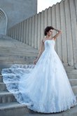 Duchesse-Linie Zeitloses Empire Taille Sittsames Brautkleid mit Applike