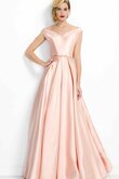 Robe de bal distinguee vintage facile en satin longueru au niveau de sol