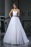 Robe de mariée chic avec perle en satin avec sans manches de col en cœur