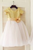 Robe de cortège enfant naturel longue de princesse ligne a textile en tulle