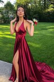 Robe de bal en satin soyeux de traîne courte exquis avec sans manches naturel