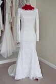 Robe de mariée intemporel delicat sobre avec manche longue longueru au niveau de sol
