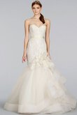 Robe de mariée avec sans manches avec ruban avec fleurs ample décolleté dans le dos