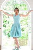 Robe demoiselle d'honneur facile au niveau de genou de col en v a-ligne manche nulle