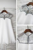 A-Linie Schaufel-Ausschnitt Bodenlanges Blumenmädchenkleid mit Perlen mit Kurzen Ärmeln