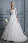 Robe de mariée broder a eglise gracieux en 1/2 manche serieuse