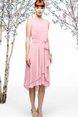 Geschichtes Rocklänge-asymmetrisches Brautjungfernkleid aus Chiffon mit gekappten Ärmeln