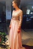 A-Line lange Ärmeln rückenfreies Brautjungfernkleid mit Bordüre mit Applikation