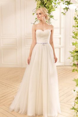 Robe de mariée facile delicat entrecroisé avec décoration dentelle de col en cœur