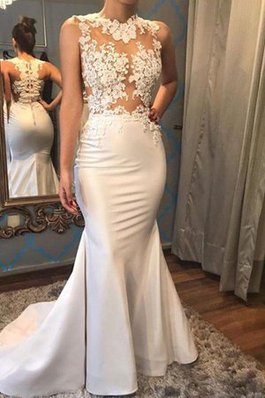 Robe de mariée boutonné étourdissant manche nulle avec broderie solennelle