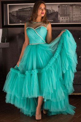 Robe de bal avec manche courte de lotus de col bateau en tulle haut bas