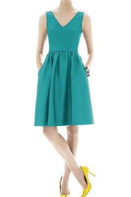 A-Line gerüschtes knielanges mini Brautjungfernkleid mit V-Ausschnitt