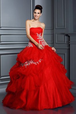 Organza Duchesse-Linie Trägerloser Ausschnitt Bodenlanges Quinceanera Kleid mit Applike