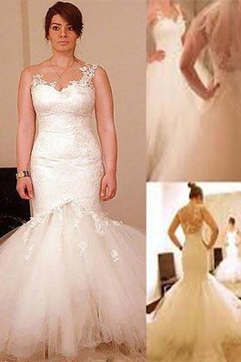 Clasico Vestido de Novia de Corte Sirena en Organza de Tiras anchas