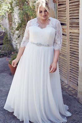 Plissiertes Juwel Ausschnitt zeitloses Elegantes schlichtes Brautkleid mit halben Ärmeln