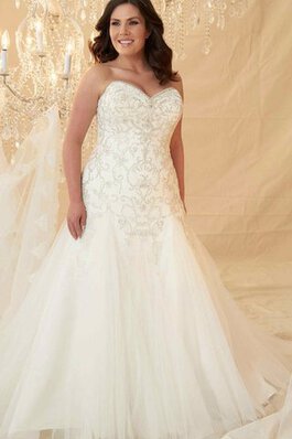 Robe de mariée romantique de traîne moyenne ligne a avec cristal manche nulle