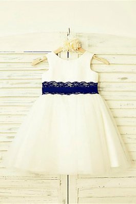 Robe de cortège enfant naturel en tulle avec fleurs encolure ronde de princesse