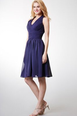 A-Linie Chiffon V-Ausschnitt geschichtes plissiertes Cocktailkleid mit kreuz