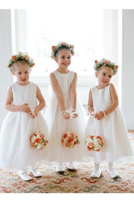 Robe de cortège enfant col ras du cou de princesse avec fleurs jusqu'au sol manche nulle