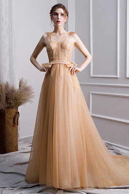 Robe de bal avec lacets fabuleux romantique longue delicat