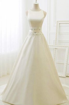 Satin Chiffon Paillette Tüll Brautkleid mit Schaufel Ausschnitt mit Bordüre