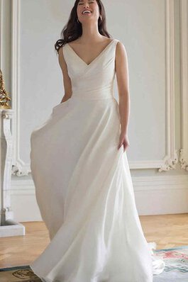 Robe de mariée modeste simple romantique longueru au niveau de sol de col en v